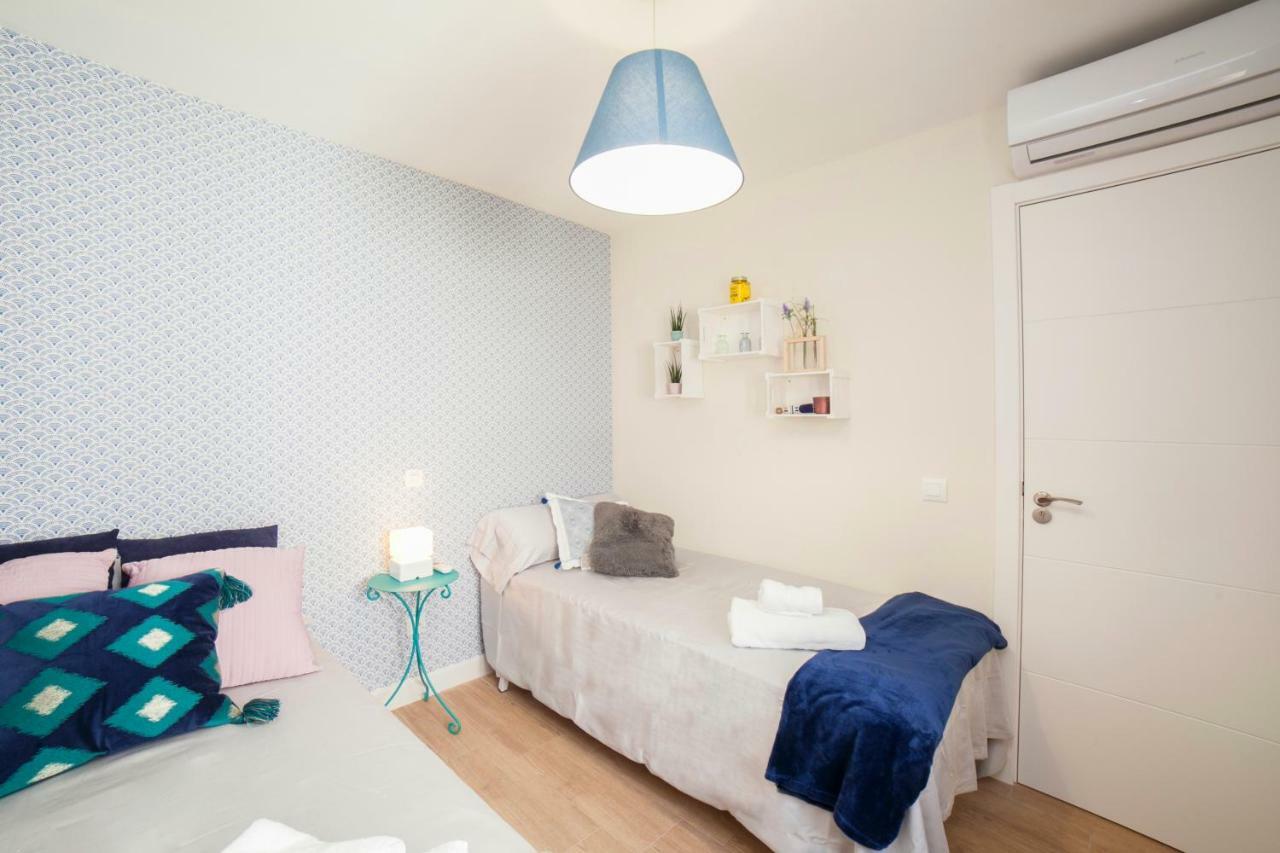Alohamundi Pureza Apartment Seville Ngoại thất bức ảnh